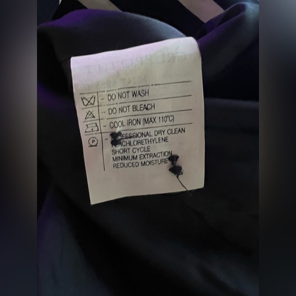 Vintage Giorgio Armani Chevron Blazer - Picture 7 of 7